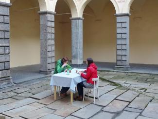 Festive situation in the courtyard of the former Lutheran grammar school